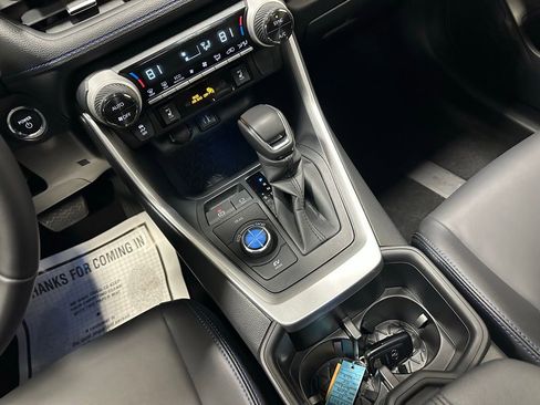 Used 2025 Toyota RAV4 XSE w/ Weather Package image 38