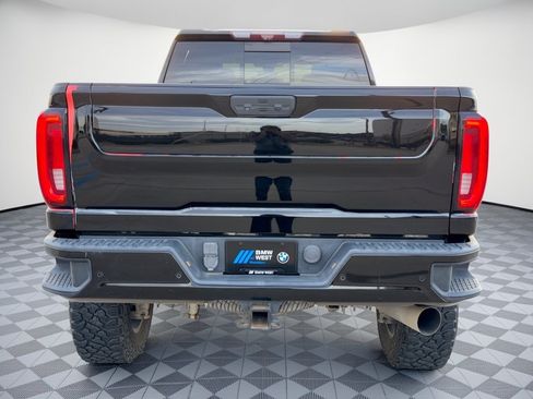 Used 2020 GMC Sierra 2500 Denali w/ Denali Ultimate Package AWD/4WD image 10