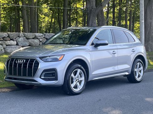 Used 2021 Audi Q5 2.0T Premium w/ Convenience Package AWD/4WD image 19