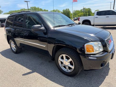 Used 2009 GMC Envoy SLE AWD/4WD image 7