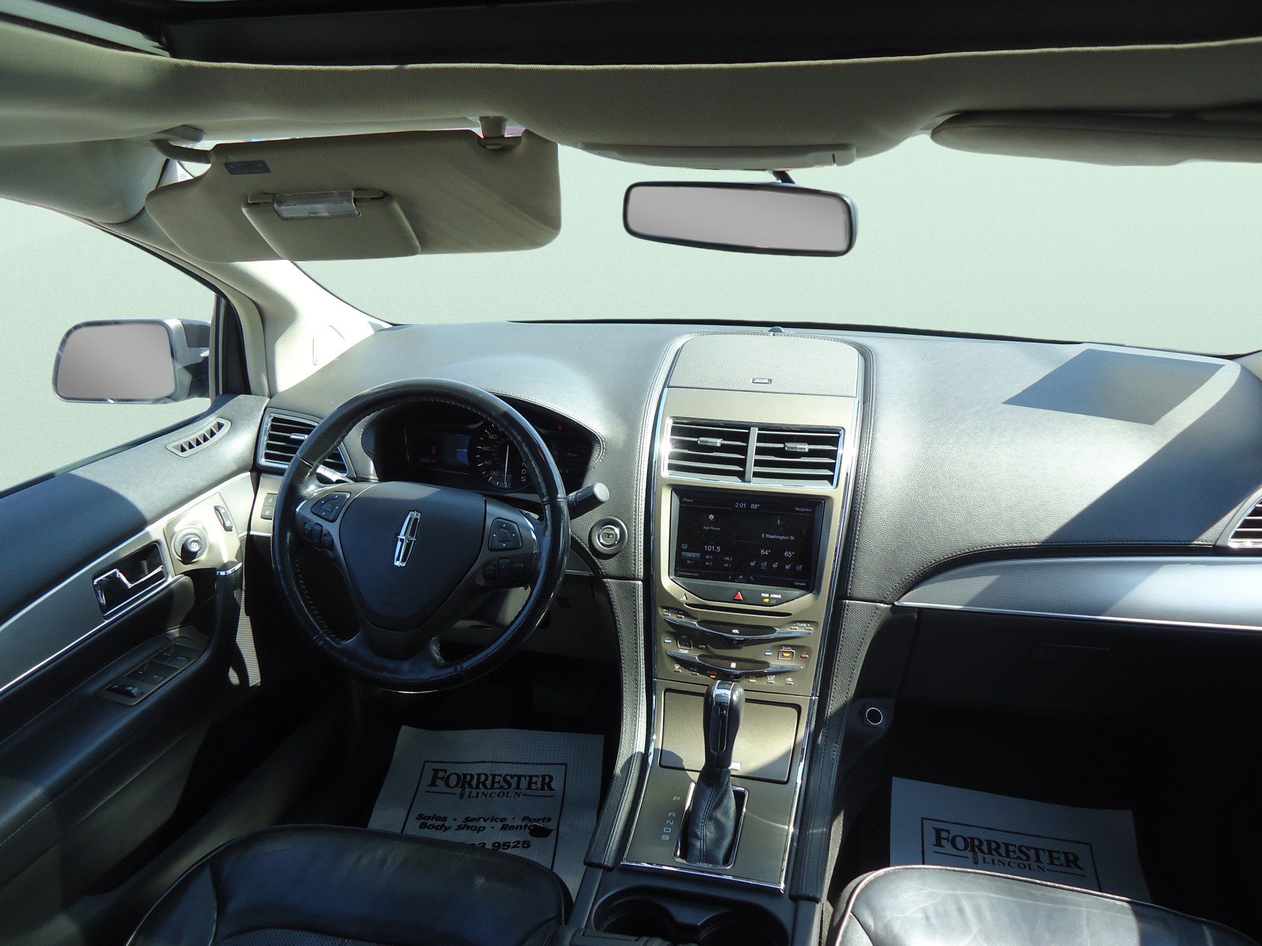 Used 2013 Lincoln MKX AWD image 11