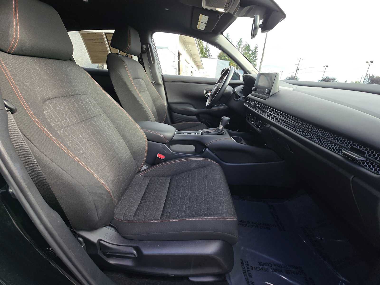 Used 2025 Honda HR-V Sport image 11