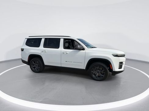 New 2026 Jeep Grand Wagoneer Limited image 9