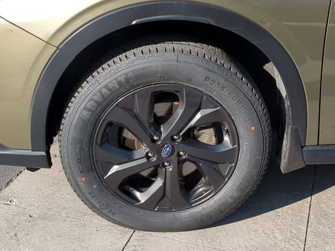 Used 2020 Subaru Outback Onyx Edition XT w/ Popular Package #2 image 12