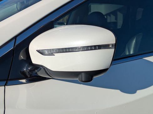 Used 2023 Nissan Murano SL w/ SL Moonroof Package image 35