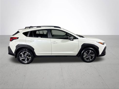 Used 2024 Subaru Crosstrek 2.0i Premium w/ Popular Package #4 AWD/4WD image 5
