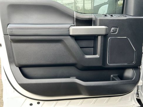 Used 2019 Ford F350 Platinum w/ Platinum Ultimate Package image 23