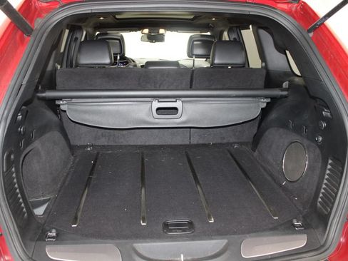 Used 2016 Jeep Grand Cherokee SRT w/ Trailer Tow Group IV AWD/4WD image 13