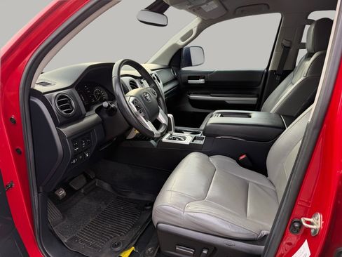Used 2020 Toyota Tundra SR5 w/ SR5 Leather Package image 21