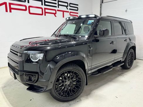 Used 2023 Land Rover Defender 110 X-Dynamic SE image 2