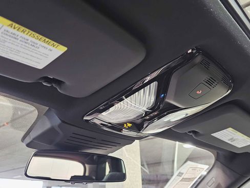 New 2026 BMW X5 xDrive50e w/ Climate Comfort Package image 21