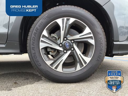 Used 2024 Subaru Crosstrek 2.0i Premium AWD/4WD image 16