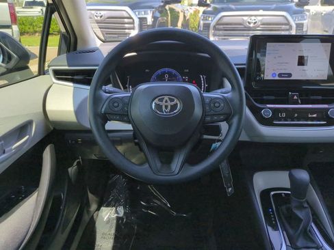 Certified 2026 Toyota Corolla LE FWD image 15