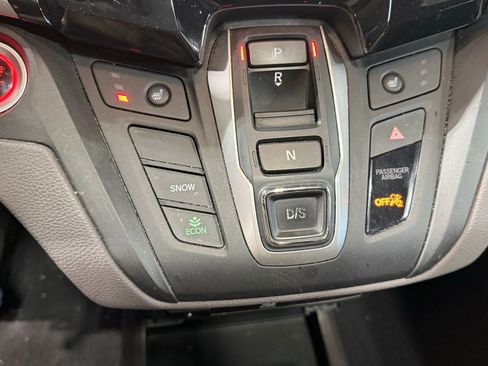 Used 2018 Honda Odyssey EX-L image 17