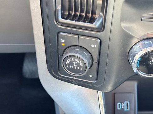 Used 2024 Ford F150 XLT w/ Mobile Office Package image 35