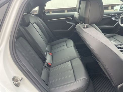 Certified 2025 Audi A3 2.0T Premium Plus w/ Premium Plus Package image 37