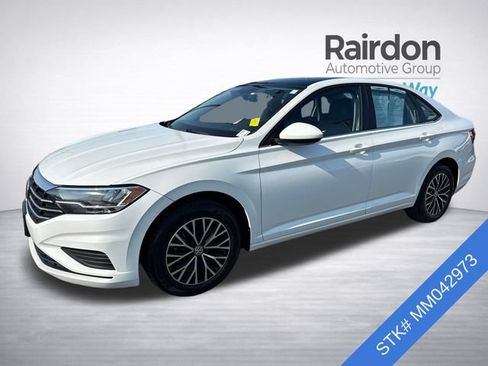 Used 2021 Volkswagen Jetta SE FWD image 3