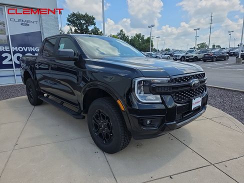 New 2025 Ford Ranger XLT w/ Black Appearance Package image 3