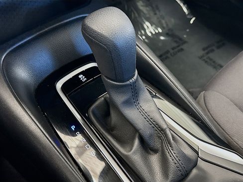 Used 2024 Toyota Corolla LE image 12