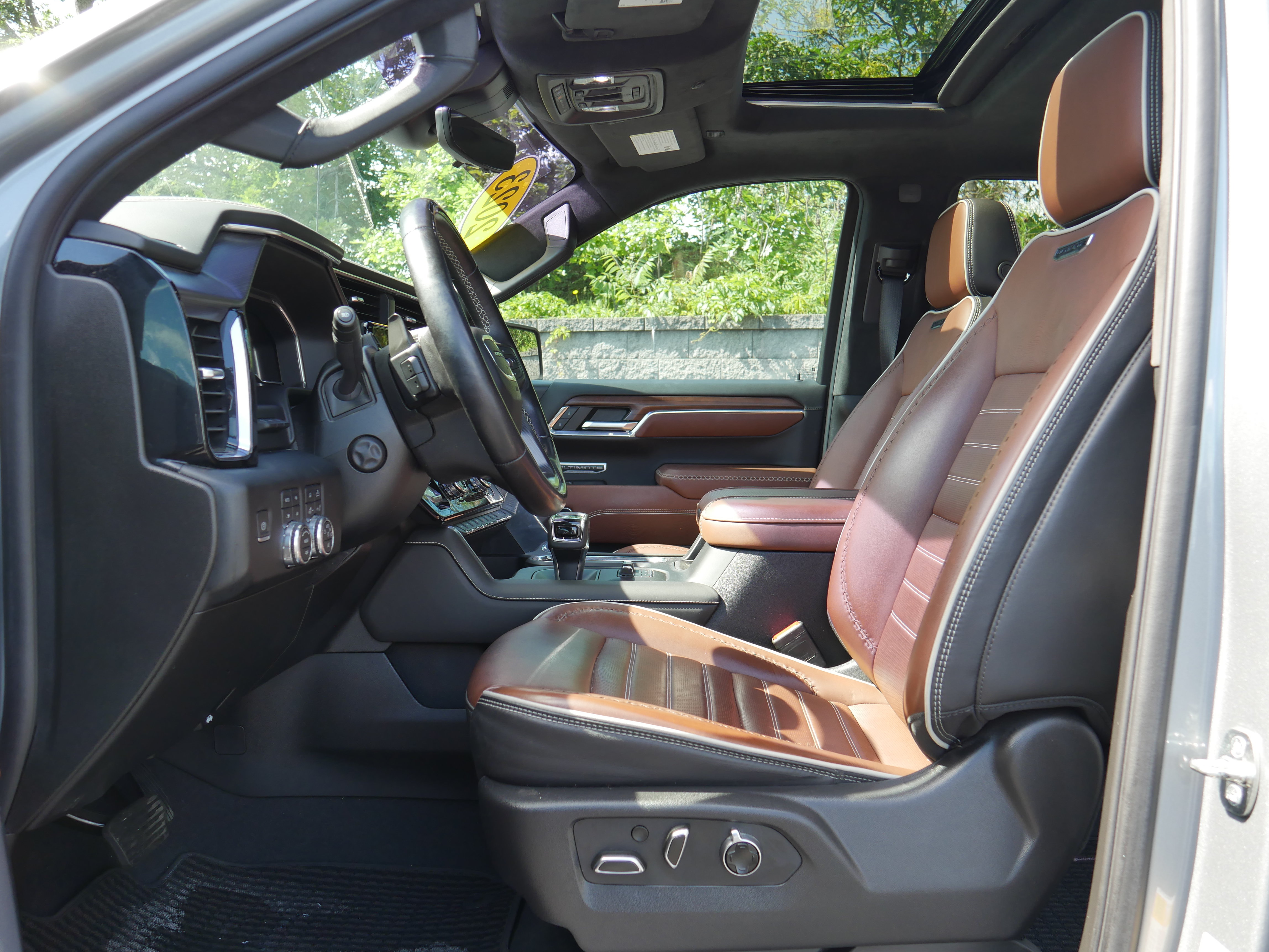 Certified 2023 GMC Sierra 1500 Denali Ultimate AWD/4WD image 15