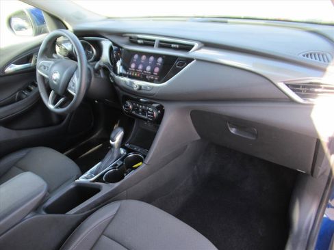 Used 2023 Buick Encore GX Select w/ Safety Package II image 10
