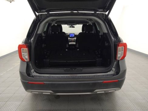 Used 2020 Ford Explorer XLT w/ Equipment Group 202A RWD image 29