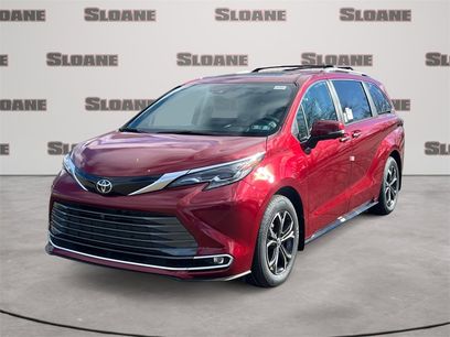 New 2026 Toyota Sienna Platinum