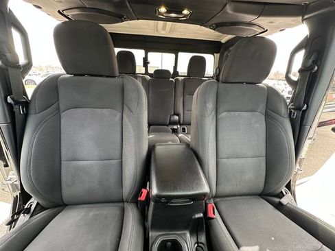 Used 2020 Jeep Gladiator Sport w/ Quick Order Package 24S image 33