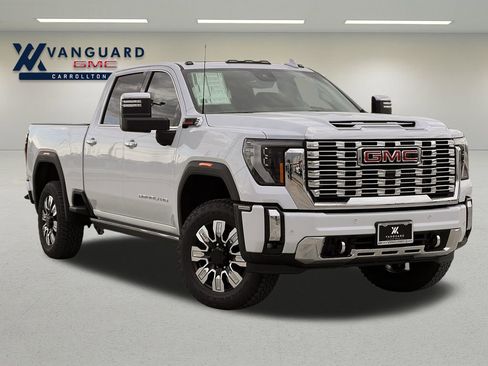 New 2026 GMC Sierra 2500 Denali w/ Denali Reserve Package image 2