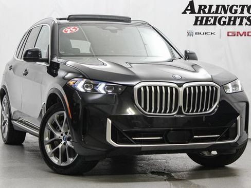 Used 2025 BMW X5 xDrive50e AWD/4WD image 1
