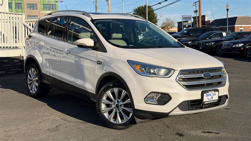 Used 2017 Ford Escape Titanium AWD/4WD image 8