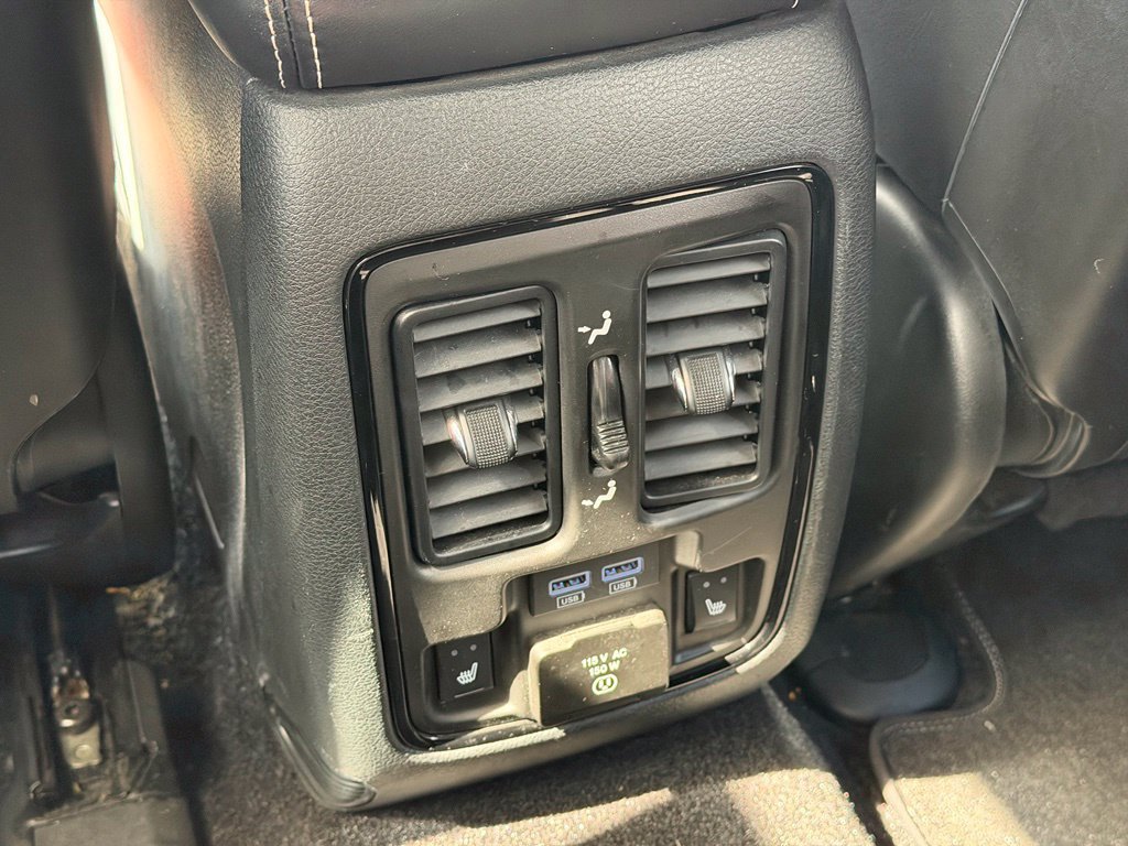 Used 2022 Dodge Durango SRT w/ Technology Group AWD/4WD image 24