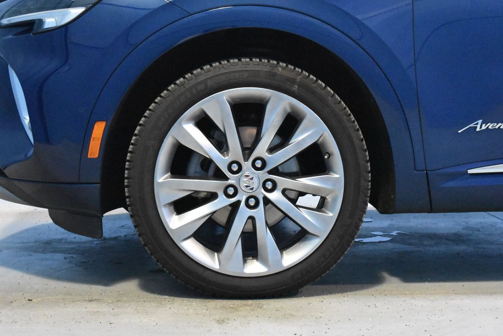 Used 2023 Buick Envision Avenir FWD image 28