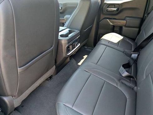 Used 2019 GMC Sierra 1500 SLT w/ SLT Premium Package AWD/4WD image 24