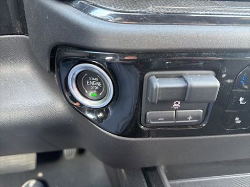 Used 2023 Chevrolet Silverado 1500 ZR2 w/ Technology Package AWD/4WD image 28
