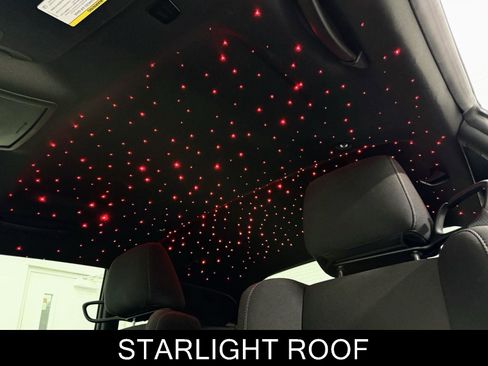 Used 2022 Dodge Challenger R/T w/ Blacktop Package image 15