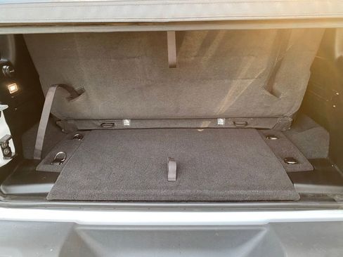 Used 2023 Jeep Wrangler Sport image 29