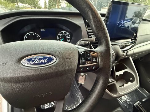 Used 2024 Ford Transit 350 XLT RWD image 28