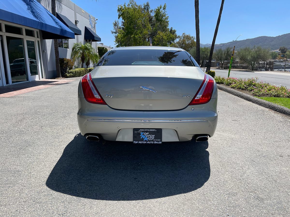 Used 2012 Jaguar XJ RWD image 6