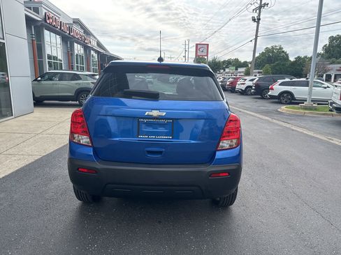 Used 2015 Chevrolet Trax LS AWD/4WD image 4