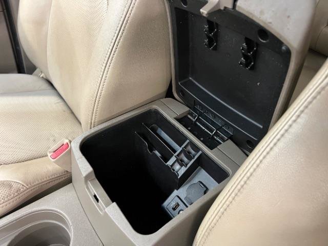 Used 2013 Nissan Frontier SL w/ Moonroof Pkg AWD/4WD image 19