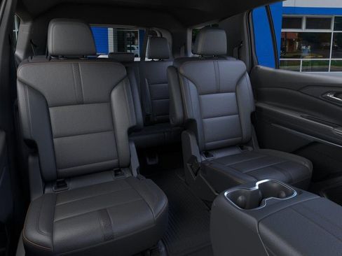 New 2026 Chevrolet Traverse High Country w/ LPO, Floor Liner Package AWD/4WD image 17