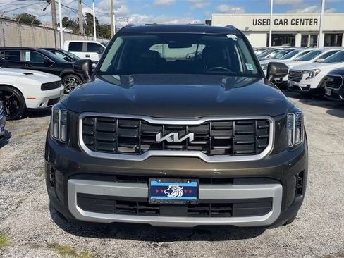 Used 2025 Kia Telluride S image 27
