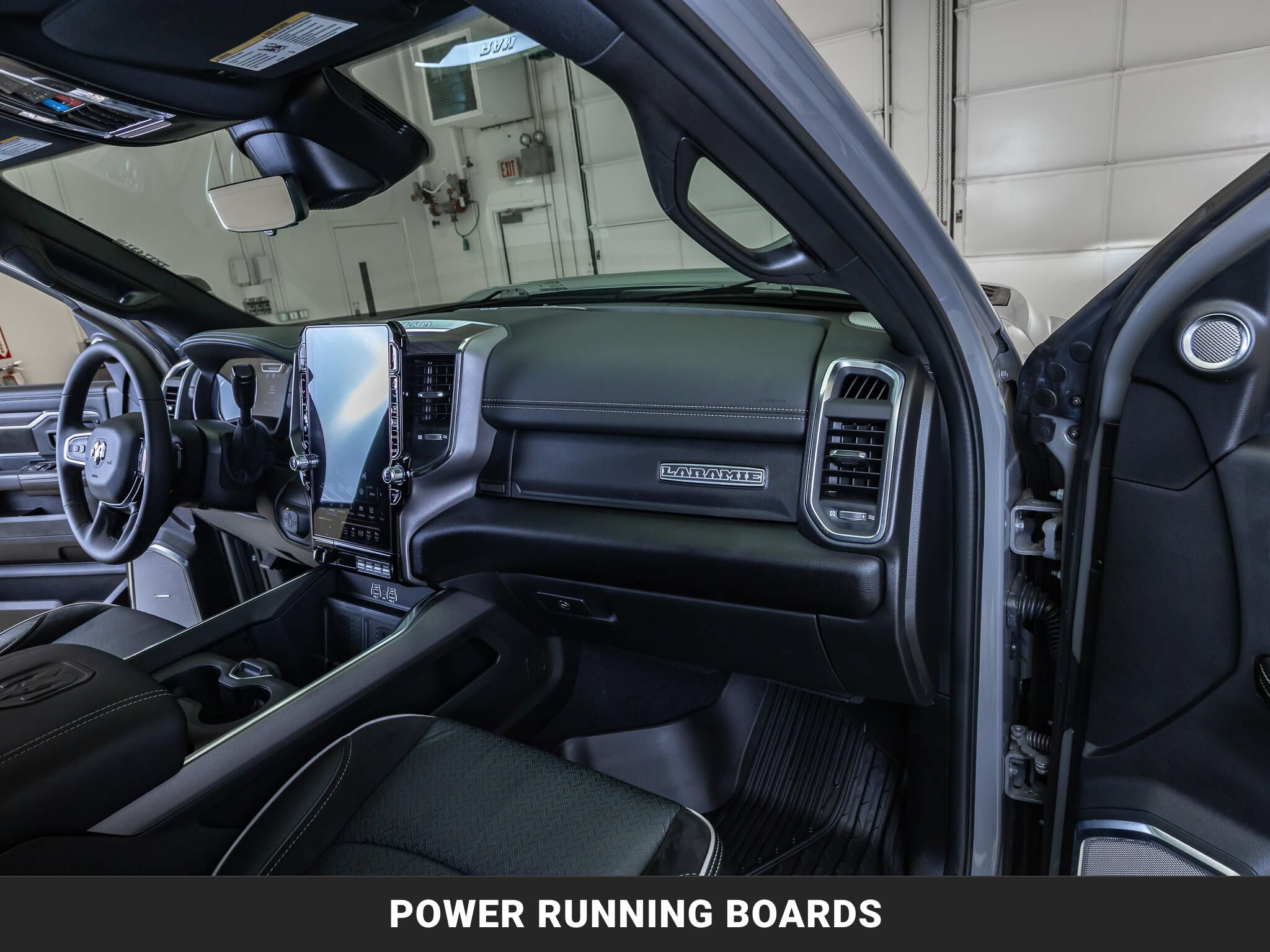 Used 2026 RAM 3500 Laramie AWD/4WD image 16