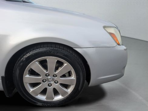 Used 2006 Toyota Avalon XL image 33