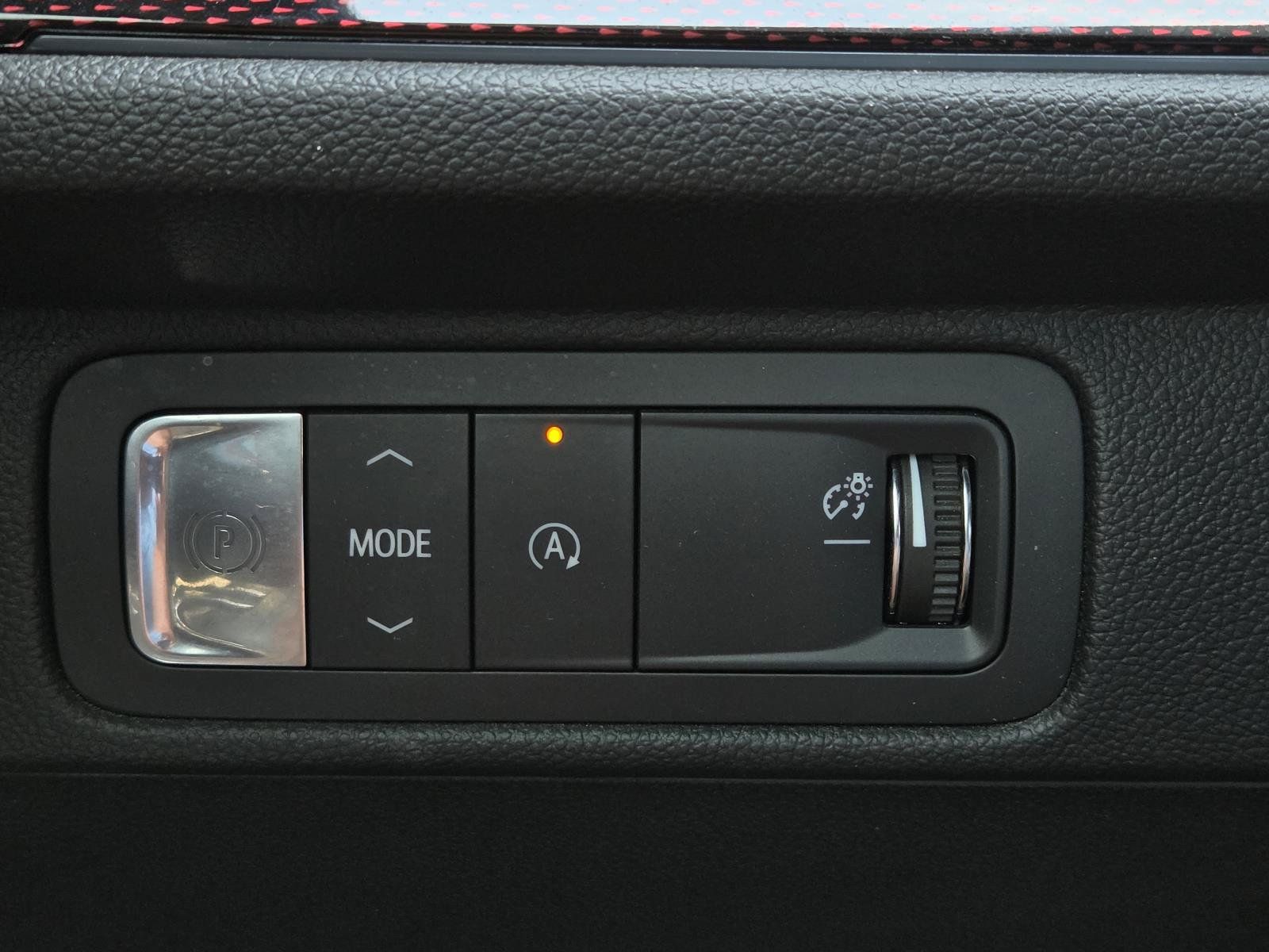 Used 2024 Chevrolet Traverse RS w/ LPO, Floor Liner Package FWD image 18
