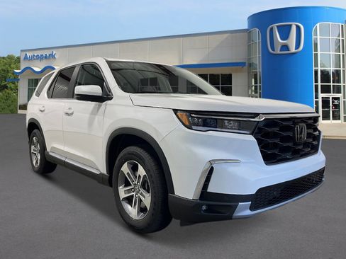 New 2025 Honda Pilot EX-L image 9