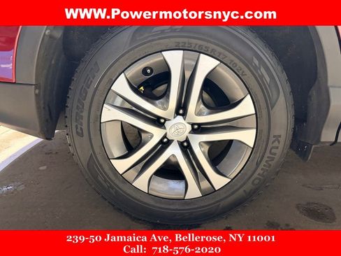 Used 2018 Toyota RAV4 LE image 43