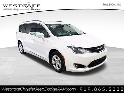 Used 2017 Chrysler Pacifica Touring-L Plus
