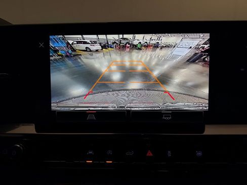 Used 2023 GMC Sierra 1500 SLE image 22